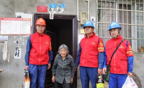 全心全意为民  架起党群服务“连心桥”